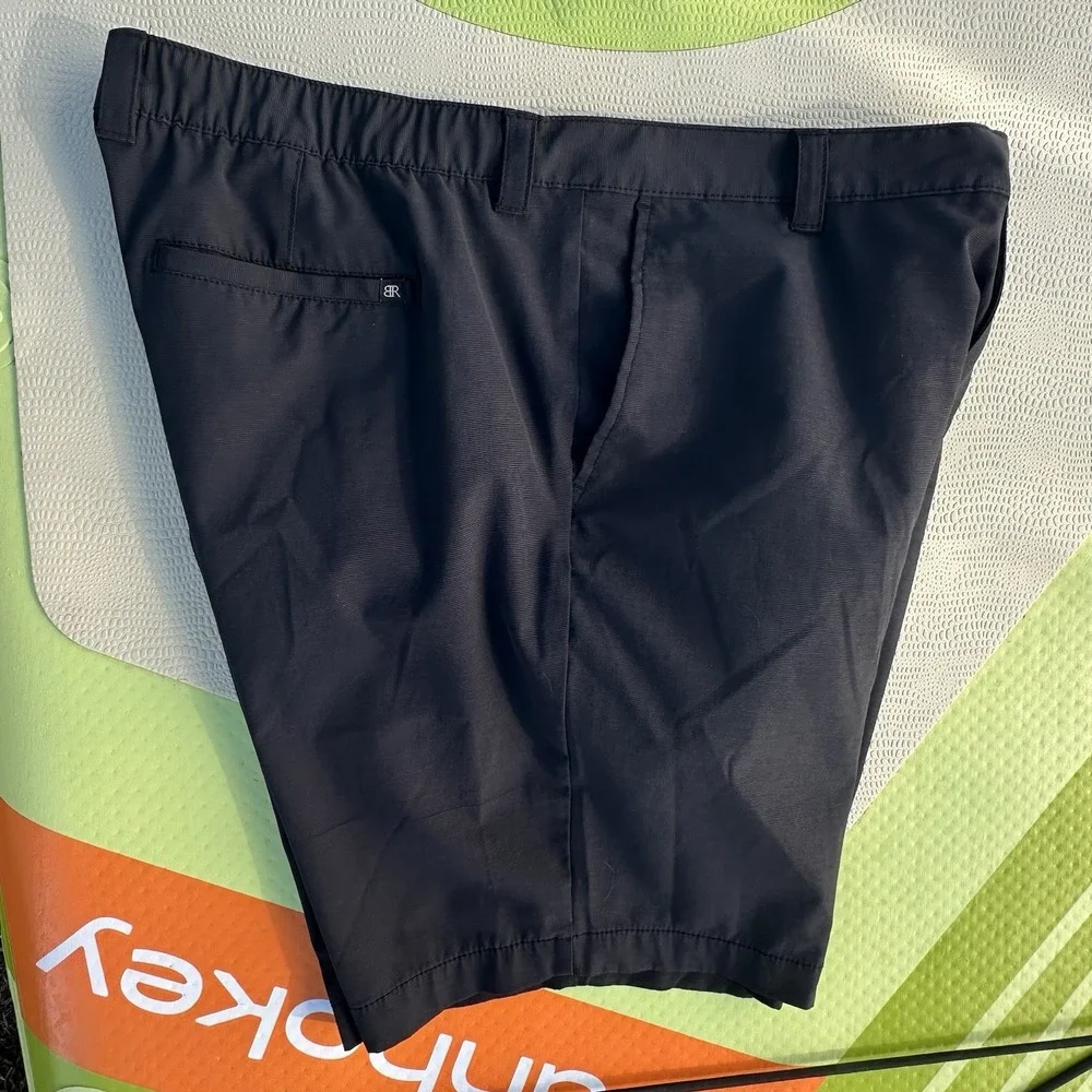 Banana Republic Men's Comfort‎ Flat Front Shorts Size 40 Quick Dry Performance